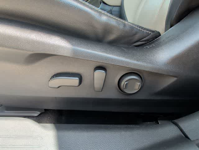 Thumbnail: 2020 Subaru Outback - 15