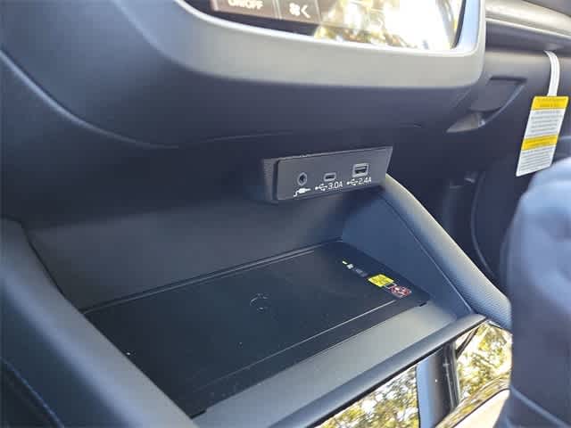 Thumbnail: 2025 Subaru Forester - 31