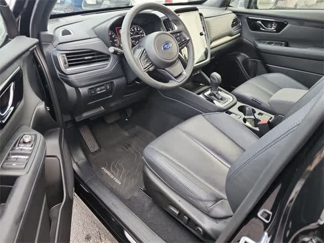 2025 Subaru Forester Limited photo 2