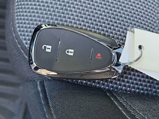 Thumbnail: 2023 Chevrolet Traverse - 34