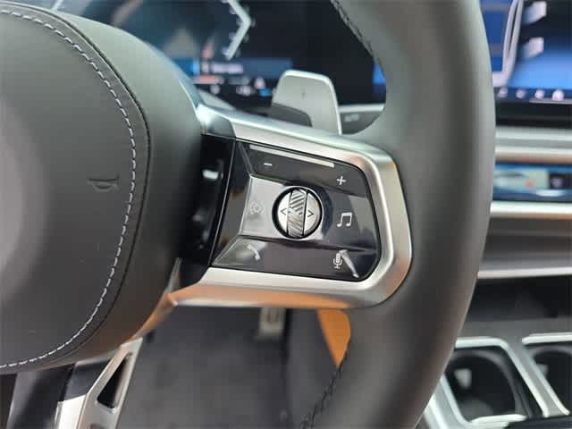 Thumbnail: 2024 BMW 7 Series - 25