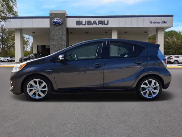 Thumbnail: 2012 Toyota Prius c - 2