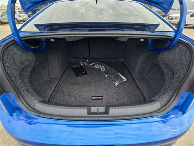 Thumbnail: 2024 Volkswagen Jetta - 31