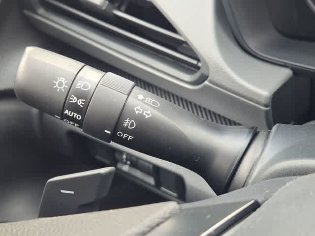 2026 Subaru Crosstrek Premium - Photo 26