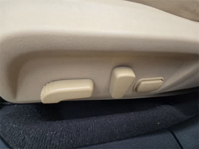 Thumbnail: 2018 Subaru Outback - 16