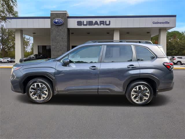 2025 Subaru Forester Premium photo 2