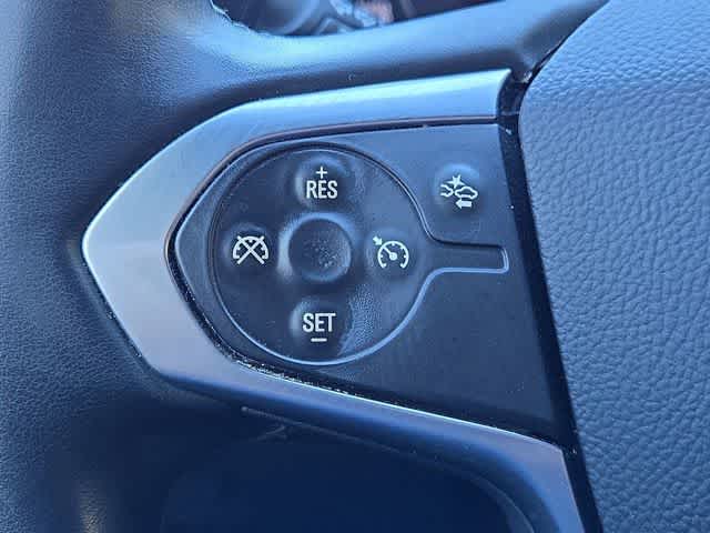 Thumbnail: 2023 Chevrolet Traverse - 23