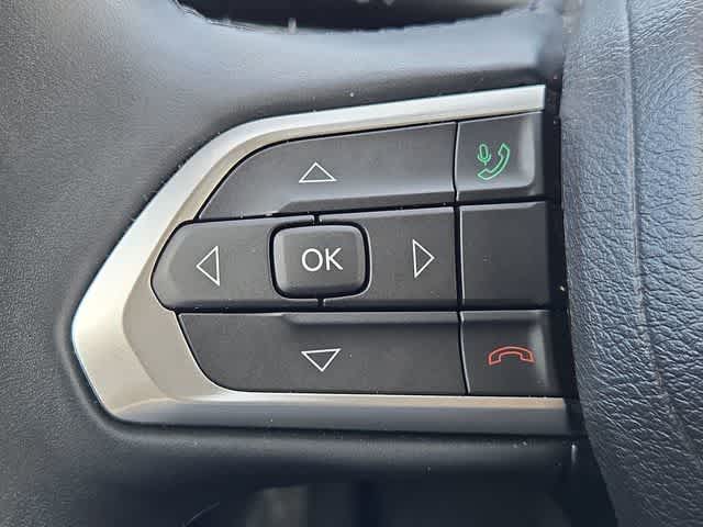 Thumbnail: 2022 Jeep Compass - 23