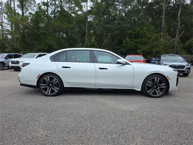 Thumbnail: 2024 BMW 7 Series - 7