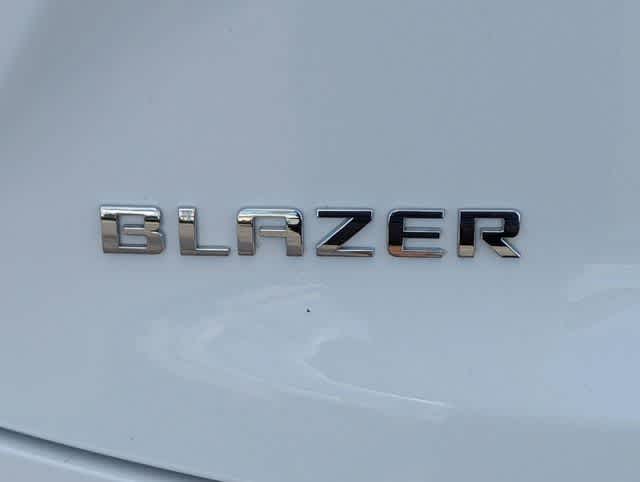 Thumbnail: 2023 Chevrolet Blazer - 12