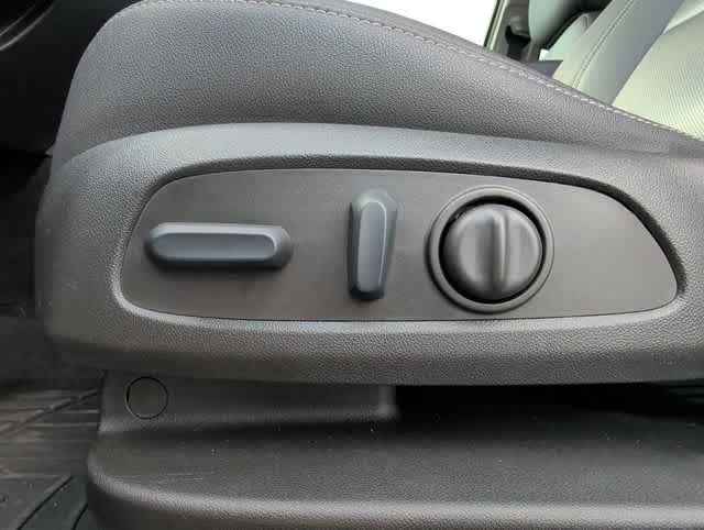 Thumbnail: 2023 Chevrolet Blazer - 15