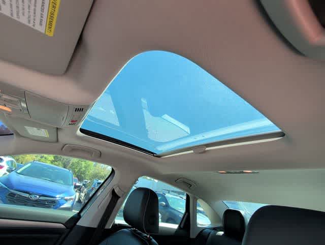 Thumbnail: 2023 Volkswagen Jetta - 16