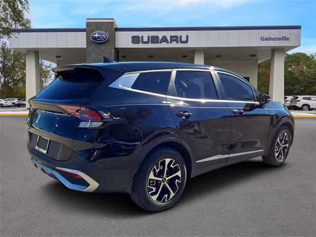 Thumbnail: 2023 Kia Sportage - 5