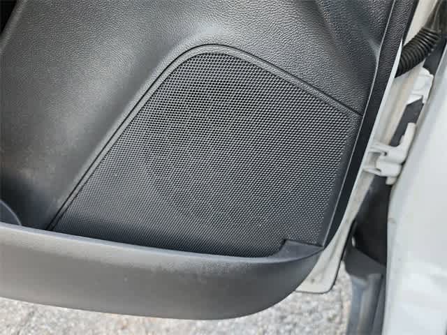 Thumbnail: 2019 Chevrolet Trax - 24