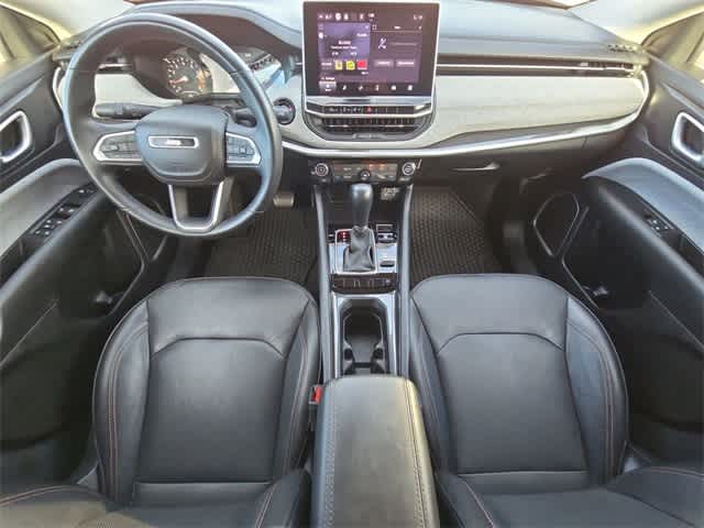 Thumbnail: 2022 Jeep Compass - 14