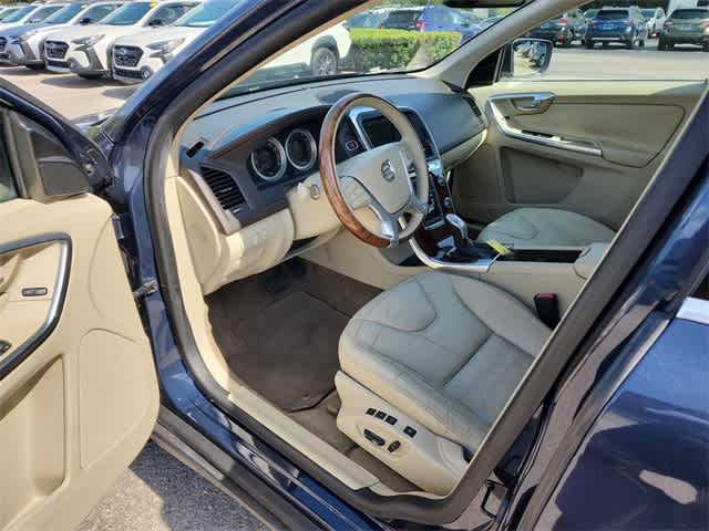 Thumbnail: 2013 Volvo XC60 - 10
