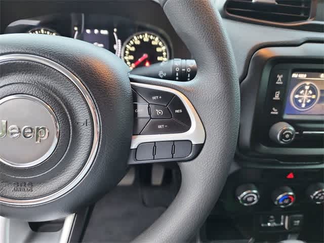 Thumbnail: 2020 Jeep Renegade - 22