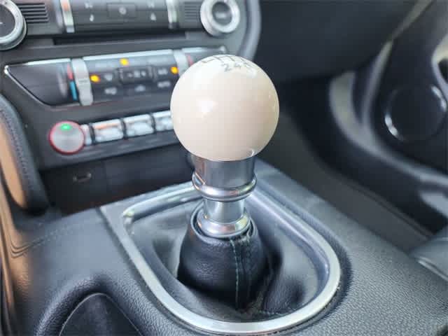 Thumbnail: 2019 Ford Mustang - 24