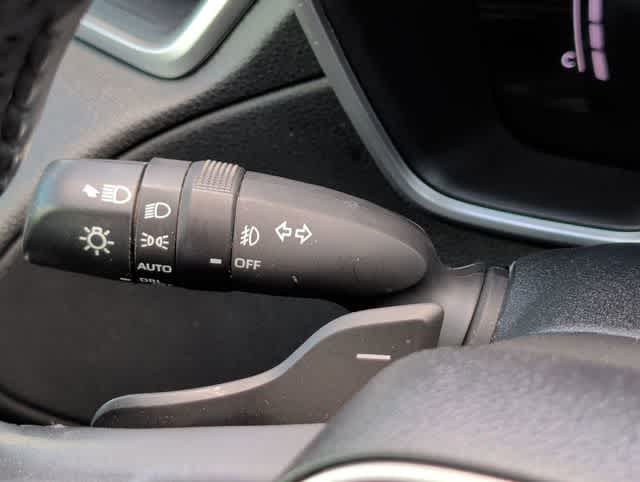 2023 Toyota Corolla Cross XSE - Photo 26