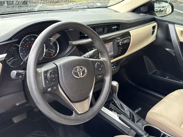 Thumbnail: 2015 Toyota Corolla - 2