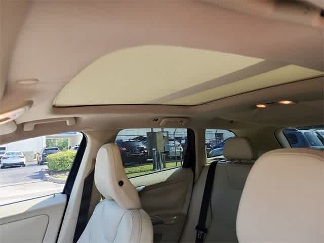 Thumbnail: 2013 Volvo XC60 - 17