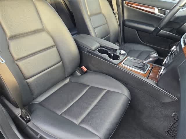 Thumbnail: 2014 Mercedes-Benz C-Class - 21