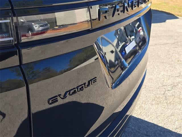 Thumbnail: 2025 Land Rover Range Rover Evoque - 11