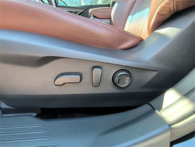 Thumbnail: 2021 Subaru Outback - 15