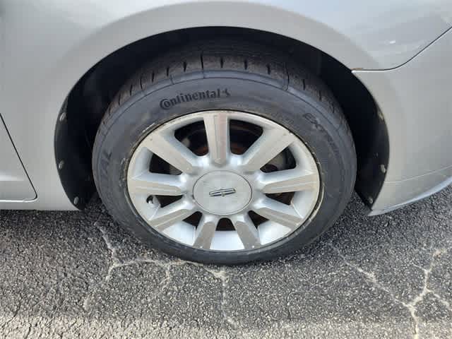 Thumbnail: 2010 Lincoln MKZ - 12