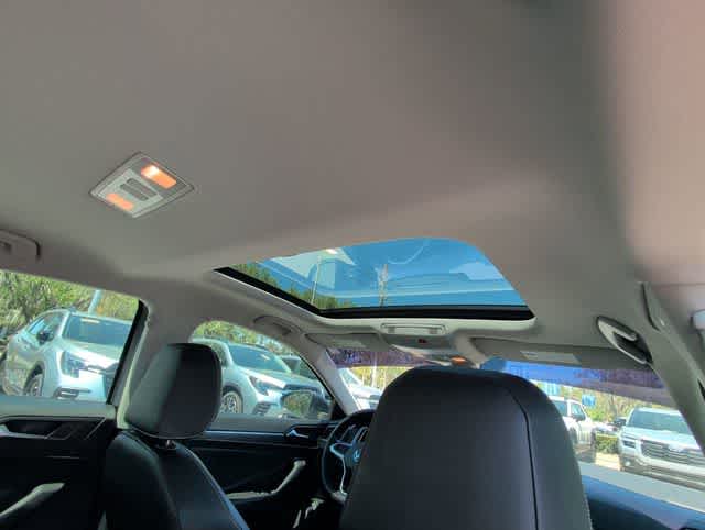 Thumbnail: 2023 Volkswagen Jetta - 19