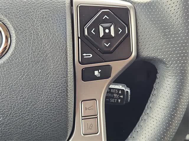 Thumbnail: 2024 Toyota 4Runner - 24