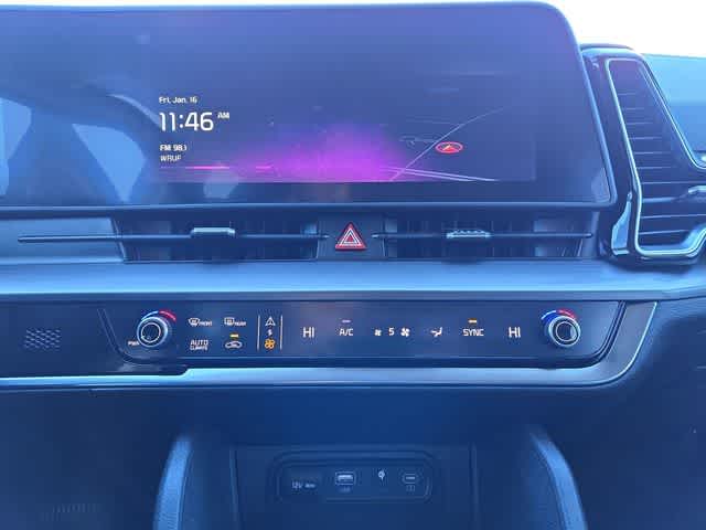 Thumbnail: 2023 Kia Sportage - 26