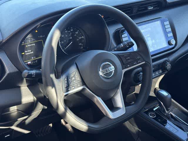Thumbnail: 2021 Nissan Kicks - 21