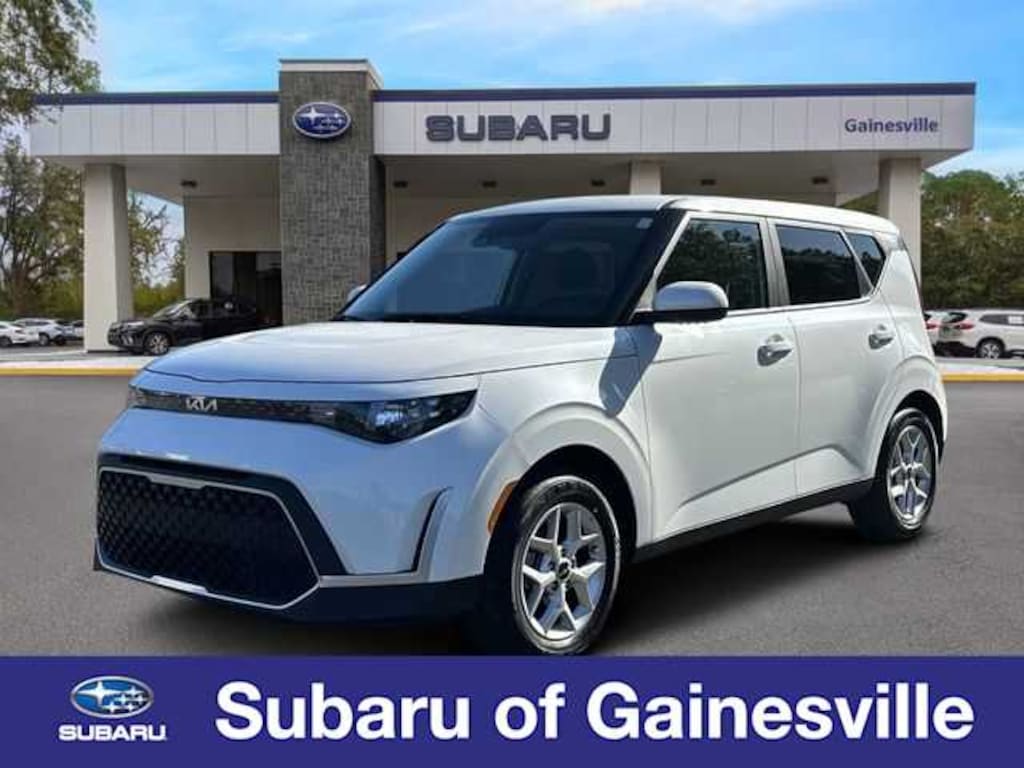 Used 2025 Kia Soul LX Sedan