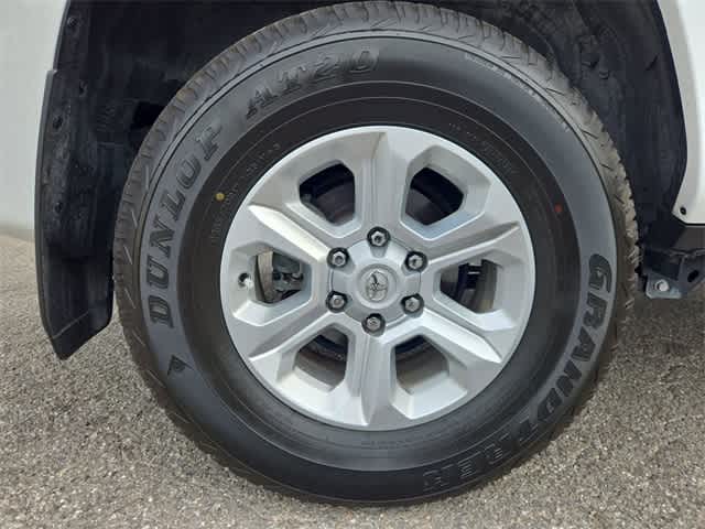 Thumbnail: 2024 Toyota 4Runner - 13