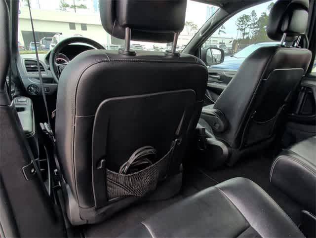 Thumbnail: 2015 Dodge Grand Caravan - 17