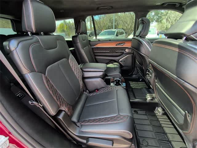 Thumbnail: 2023 Jeep Grand Cherokee L - 19