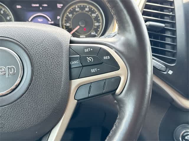 Thumbnail: 2014 Jeep Cherokee - 22