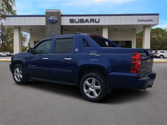 Thumbnail: 2013 Chevrolet Avalanche 1500 - 4