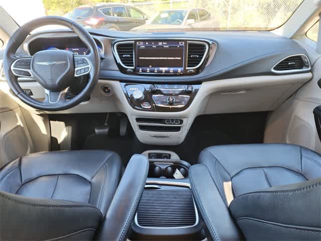 Thumbnail: 2021 Chrysler Pacifica - 13