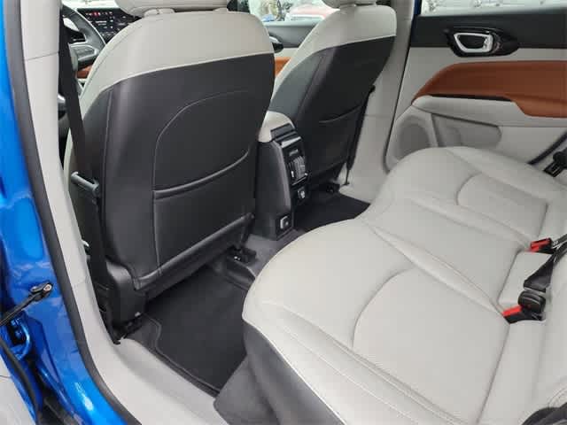 Thumbnail: 2022 Jeep Compass - 16