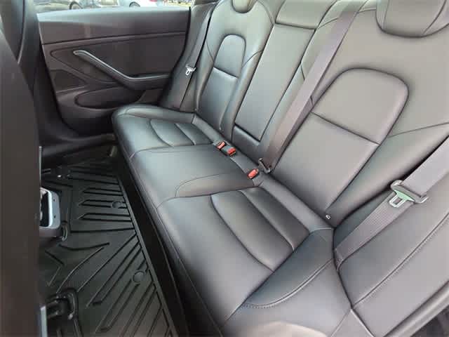 Thumbnail: 2020 Tesla Model 3 - 19