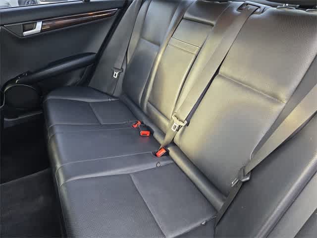 Thumbnail: 2014 Mercedes-Benz C-Class - 19