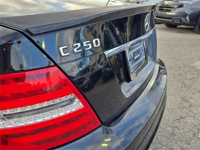 Thumbnail: 2014 Mercedes-Benz C-Class - 11