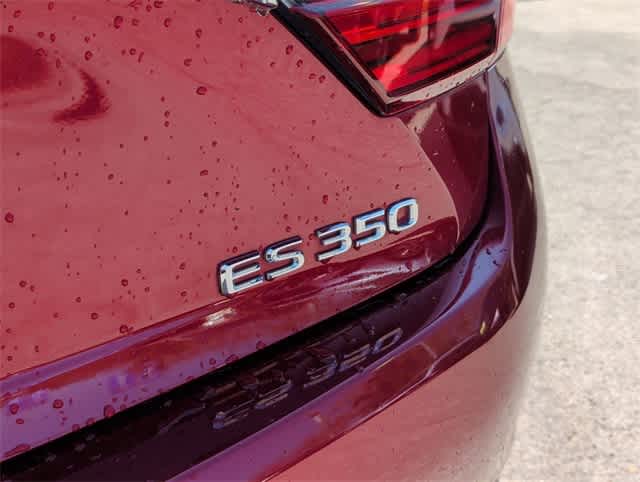 Thumbnail: 2016 Lexus ES - 12