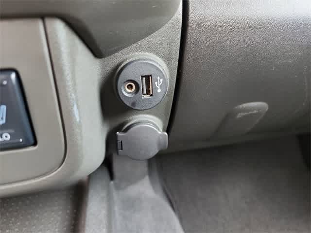 Thumbnail: 2021 Nissan Frontier - 26