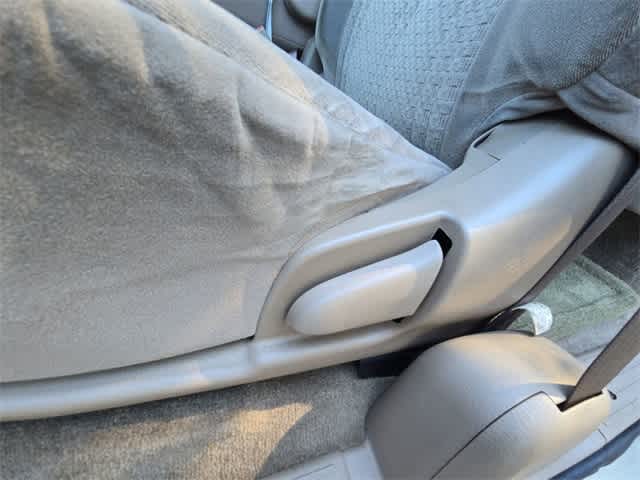 Thumbnail: 2003 Toyota Tundra - 16