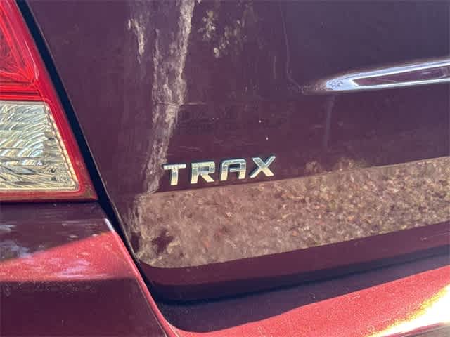 Thumbnail: 2017 Chevrolet Trax - 11