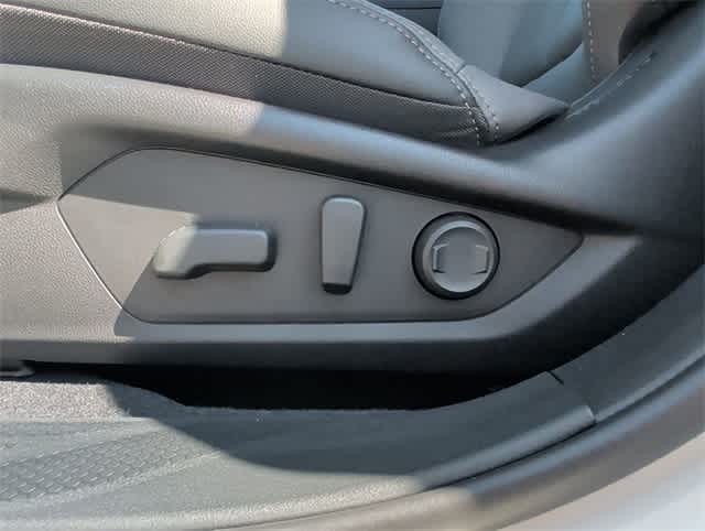 Thumbnail: 2026 Subaru Outback - 15