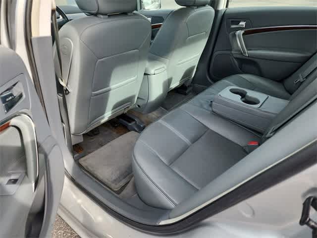 Thumbnail: 2010 Lincoln MKZ - 16